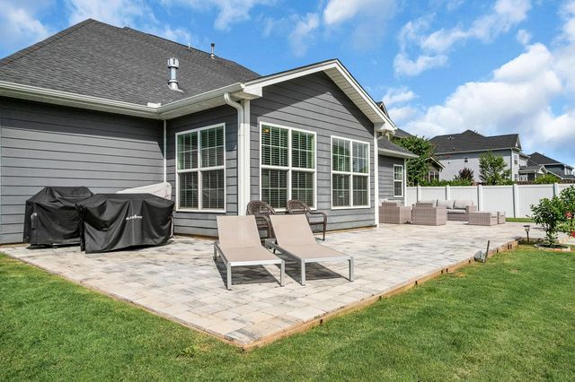 6 Lakeway Place, Simpsonville, SC 29681