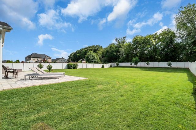 6 Lakeway Place, Simpsonville, SC 29681