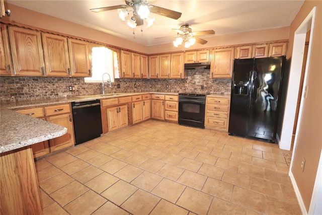 16351 Banner Road, Lexington, OK 73051