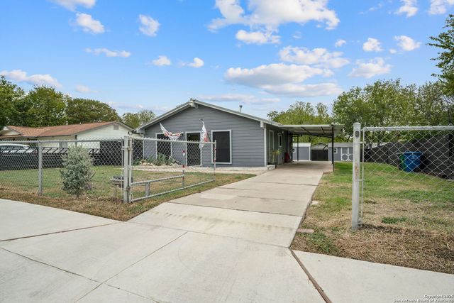 6022 Castle View Drive, San Antonio, TX 78218