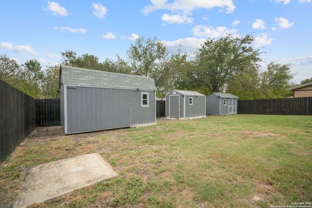 6022 Castle View Drive, San Antonio, TX 78218