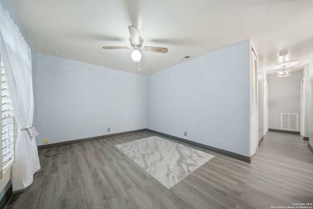 6022 Castle View Drive, San Antonio, TX 78218