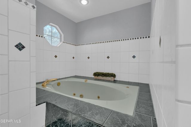 6007 Oleaster Drive, El Paso, TX 79932