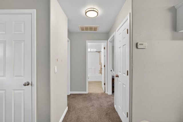 4405 34th St, Sacramento, CA 95820