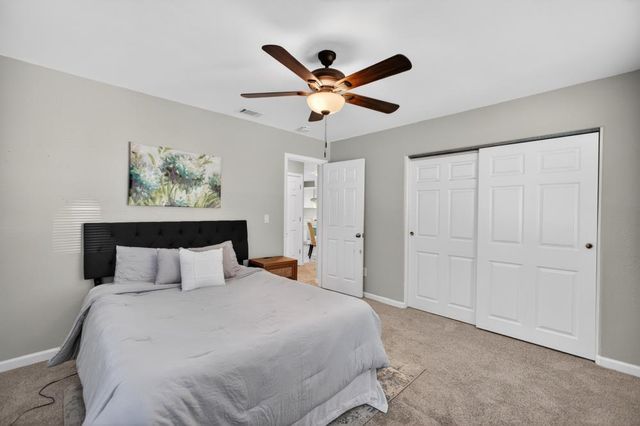 4405 34th St, Sacramento, CA 95820