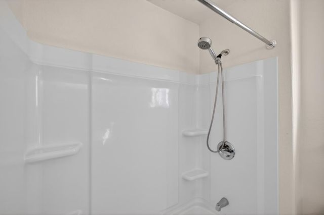 4405 34th St, Sacramento, CA 95820