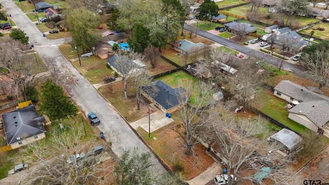 302 Shady Lane, Whitehouse, TX 75791