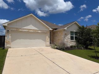 150 Patrick Herndon DR, Bastrop, TX 78602