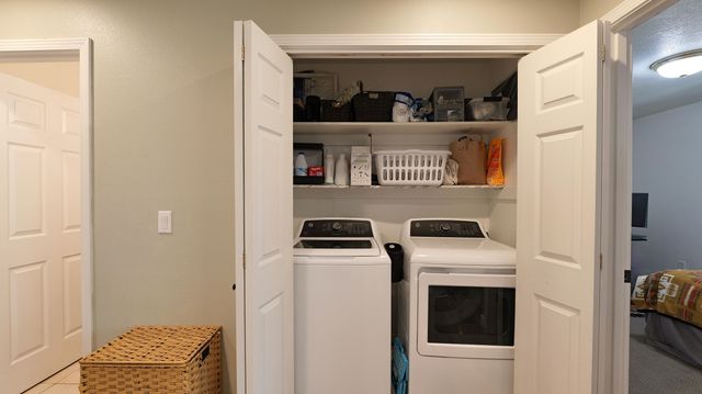 381 Pinetop Terrace, Shady Cove, OR 97539