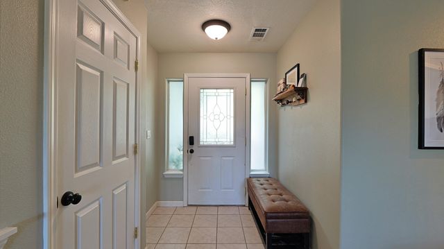 381 Pinetop Terrace, Shady Cove, OR 97539