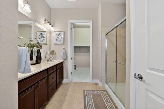 2151 Langtree Dr, Roseville, CA 95747