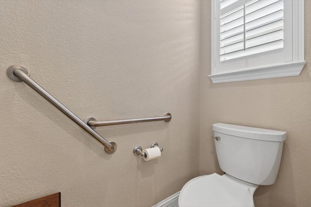 2151 Langtree Dr, Roseville, CA 95747