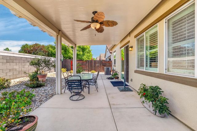 2151 Langtree Dr, Roseville, CA 95747