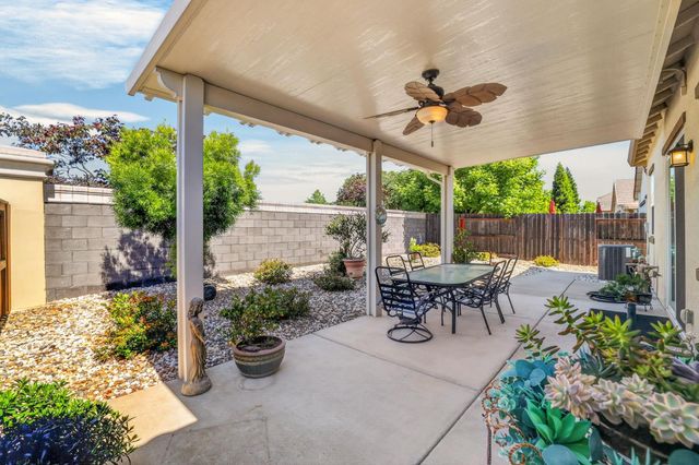 2151 Langtree Dr, Roseville, CA 95747