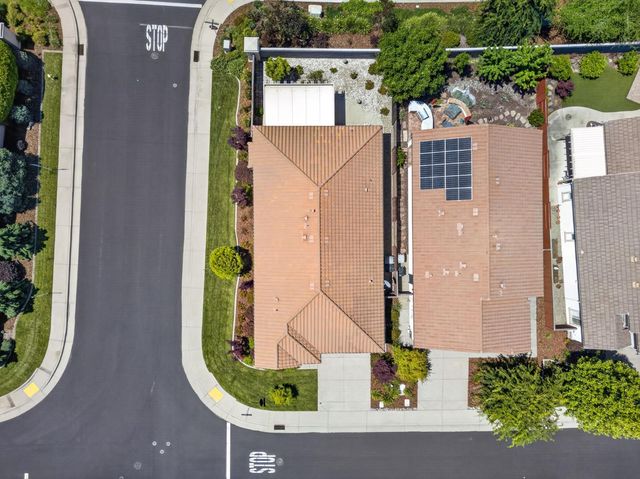 2151 Langtree Dr, Roseville, CA 95747
