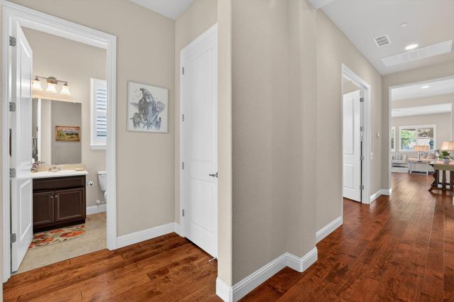 2151 Langtree Dr, Roseville, CA 95747