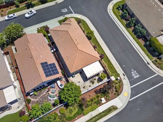 2151 Langtree Dr, Roseville, CA 95747