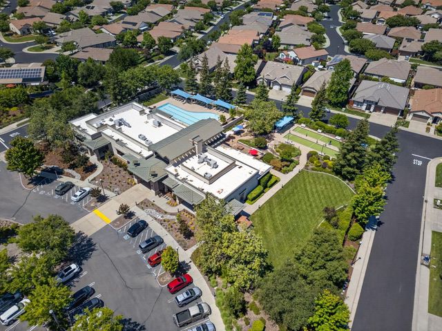 2151 Langtree Dr, Roseville, CA 95747