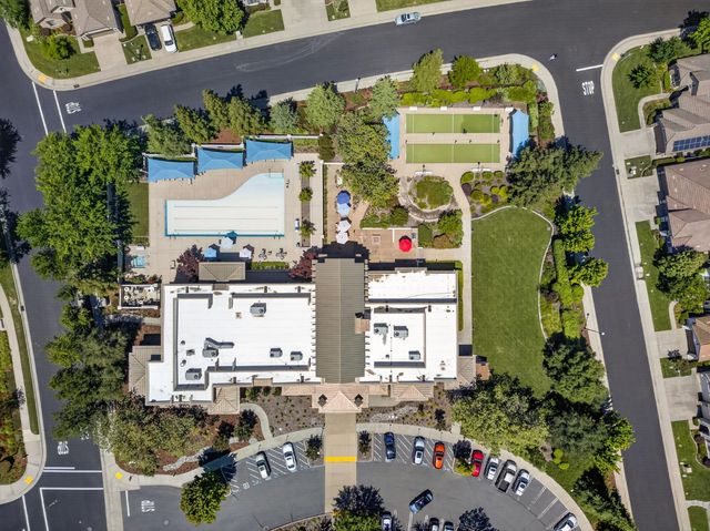 2151 Langtree Dr, Roseville, CA 95747