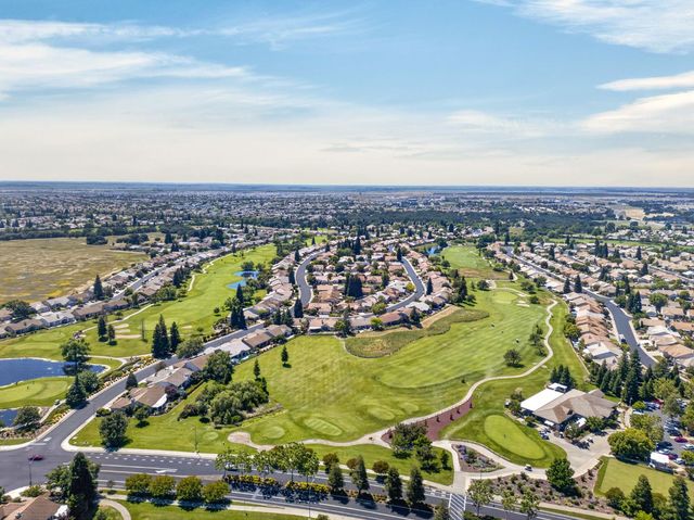 2151 Langtree Dr, Roseville, CA 95747