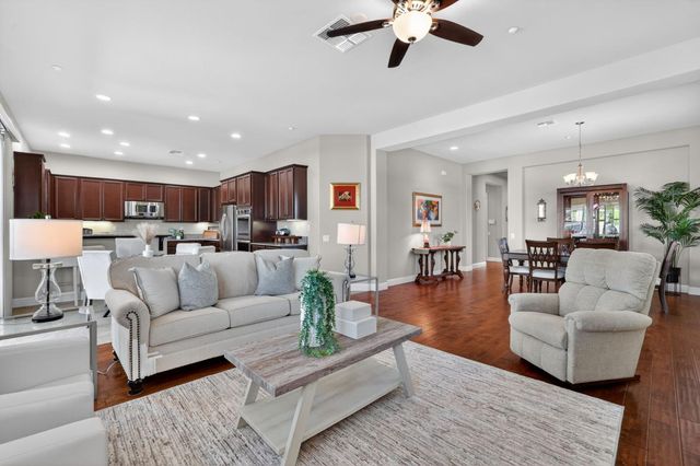 2151 Langtree Dr, Roseville, CA 95747
