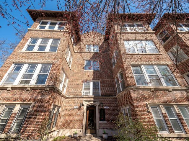 1260 W Columbia Avenue 2, Chicago, IL 60626