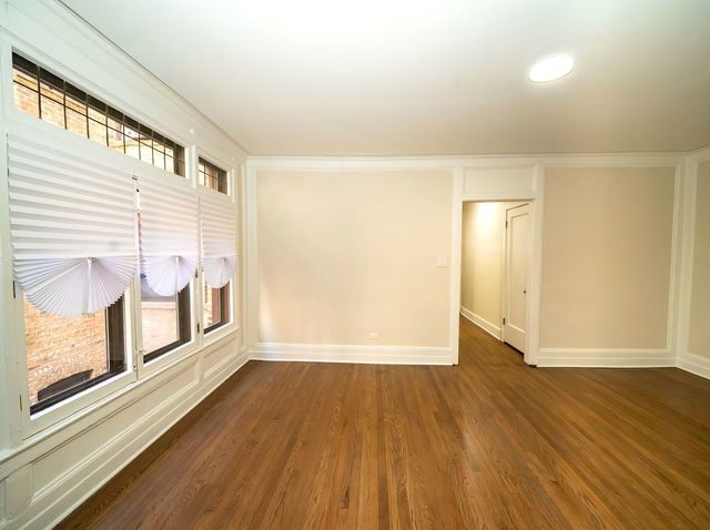 1260 W Columbia Avenue 2, Chicago, IL 60626