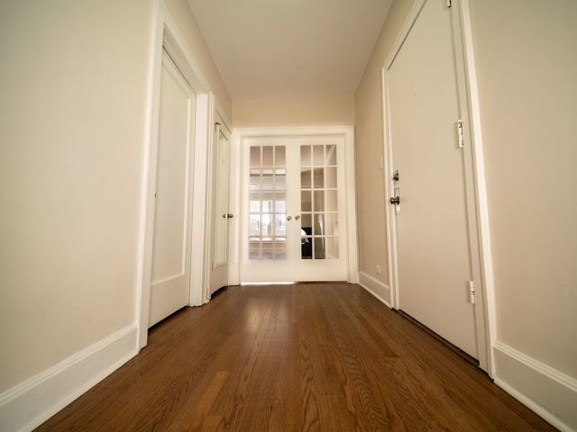 1260 W Columbia Avenue 2, Chicago, IL 60626