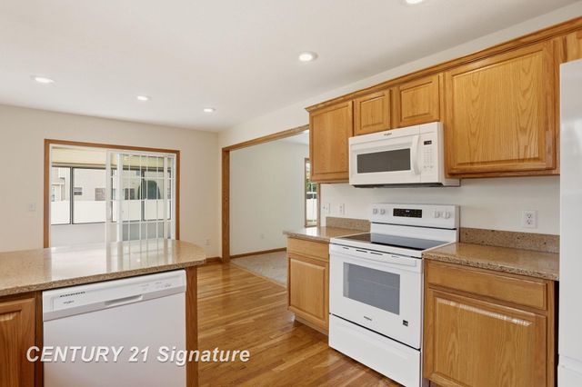 3183 Sundown Lane, Saginaw Twp, MI 48603