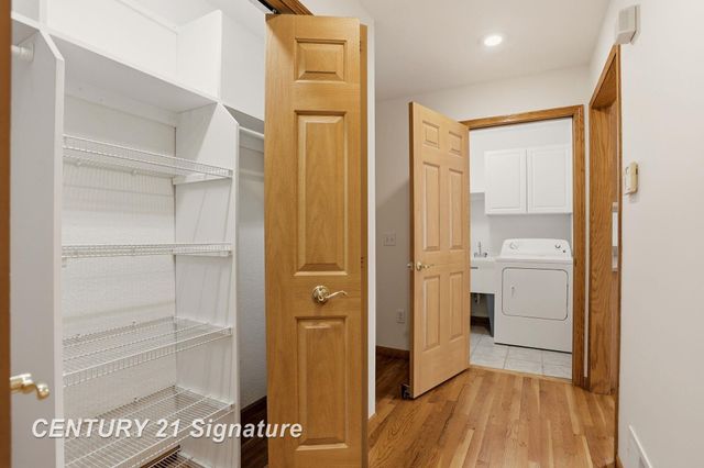 3183 Sundown Lane, Saginaw Twp, MI 48603