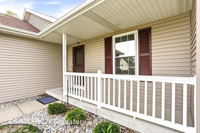 3183 Sundown Lane, Saginaw Twp, MI 48603
