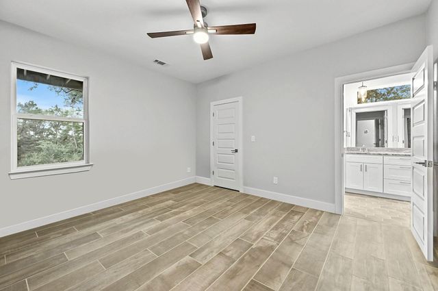 21201 Norris CV, Lago Vista, TX 78645