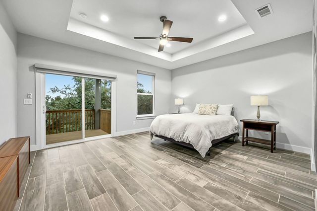 21201 Norris CV, Lago Vista, TX 78645