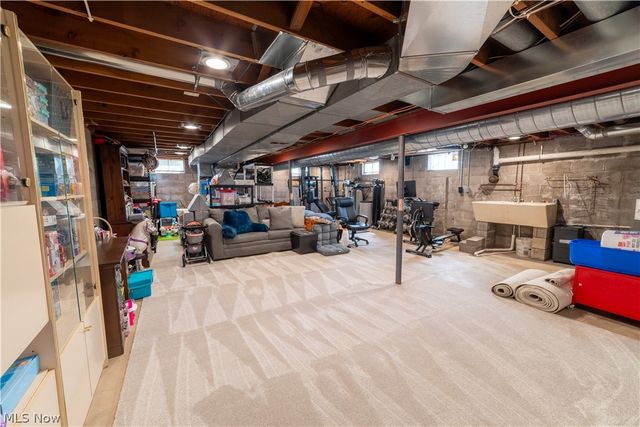 13350 South Avenue, Columbiana, OH 44408