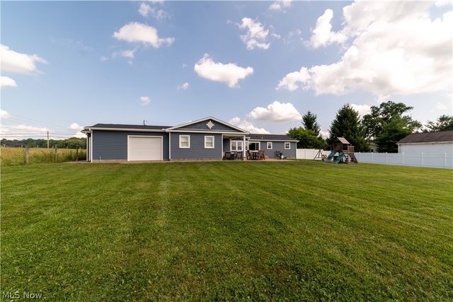 13350 South Avenue, Columbiana, OH 44408