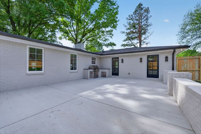 366 Barrywood Dr, Nashville, TN 37211