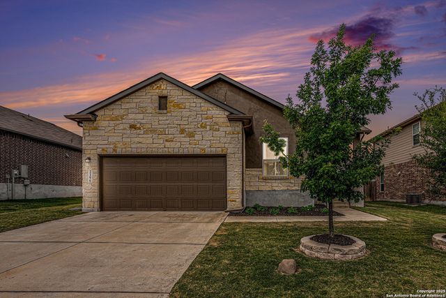 2196 New Castle, New Braunfels, TX 78130