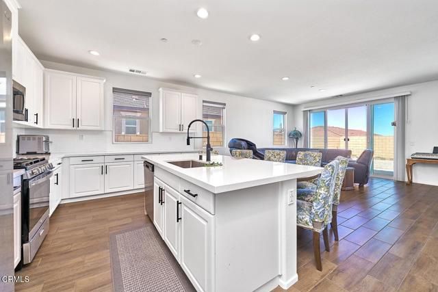 11992 Olivine Road, Victorville, CA 92392