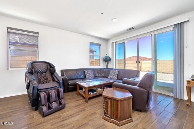 11992 Olivine Road, Victorville, CA 92392