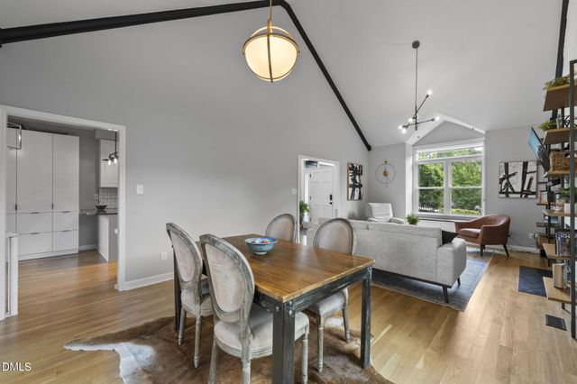 105 Callard Run, Chapel Hill, NC 27514