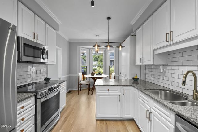 105 Callard Run, Chapel Hill, NC 27514