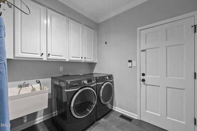 105 Callard Run, Chapel Hill, NC 27514