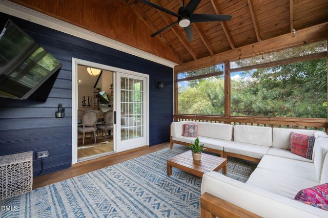 105 Callard Run, Chapel Hill, NC 27514