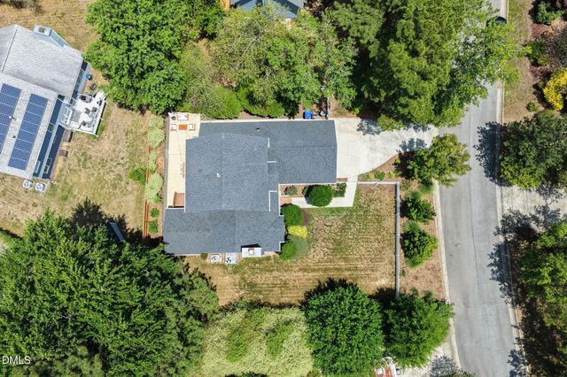 105 Callard Run, Chapel Hill, NC 27514