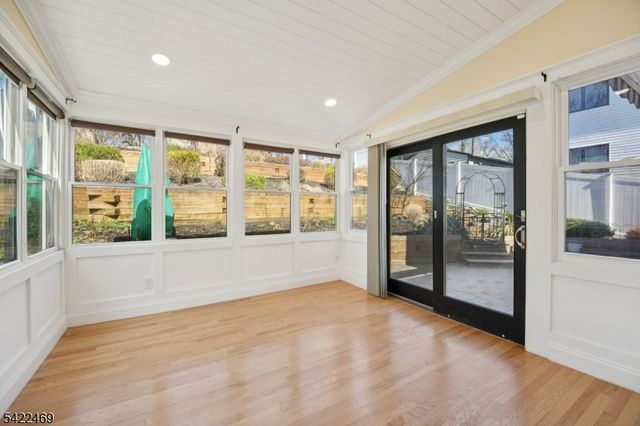 59 Oakwood Dr, Wayne Twp., NJ 07470