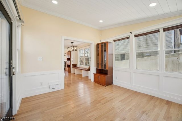 59 Oakwood Dr, Wayne Twp., NJ 07470