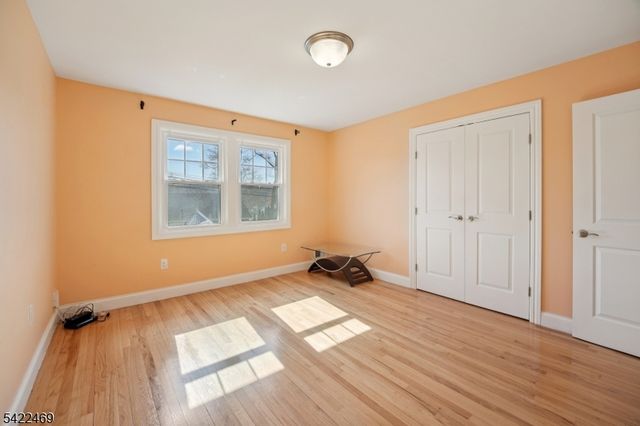 59 Oakwood Dr, Wayne Twp., NJ 07470