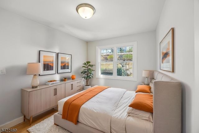 59 Oakwood Dr, Wayne Twp., NJ 07470