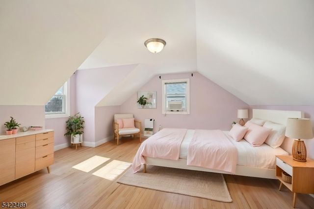 59 Oakwood Dr, Wayne Twp., NJ 07470