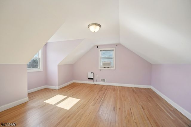 59 Oakwood Dr, Wayne Twp., NJ 07470